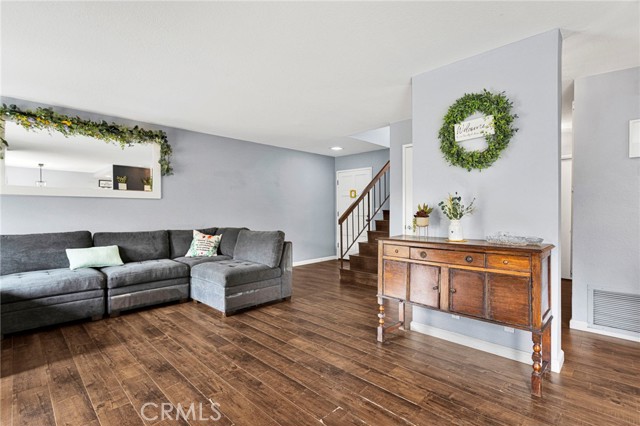 Detail Gallery Image 10 of 65 For 152 Cedar Creek, San Dimas,  CA 91773 - 2 Beds | 3 Baths