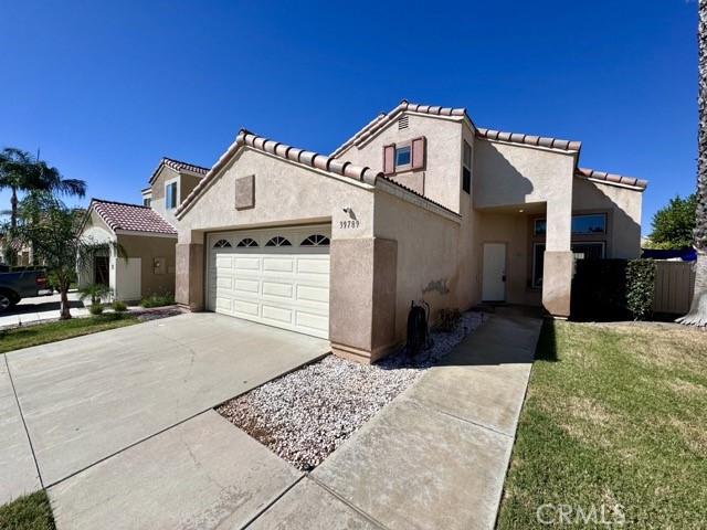 Detail Gallery Image 4 of 39 For 39789 via Castana, Murrieta,  CA 92563 - 4 Beds | 3 Baths