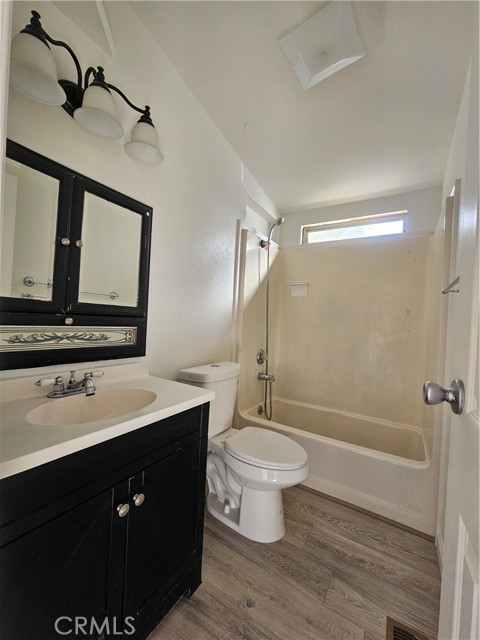 Detail Gallery Image 14 of 24 For 350 San Jacinto Ave #214,  Perris,  CA 92571 - 3 Beds | 2 Baths