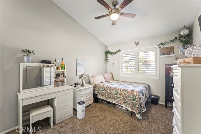 Detail Gallery Image 17 of 24 For 22617 Copper Hill Dr #121,  Saugus,  CA 91350 - 3 Beds | 3 Baths