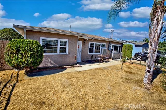 Detail Gallery Image 1 of 24 For 6019 Collins St, Jurupa Valley,  CA 92509 - 3 Beds | 1 Baths