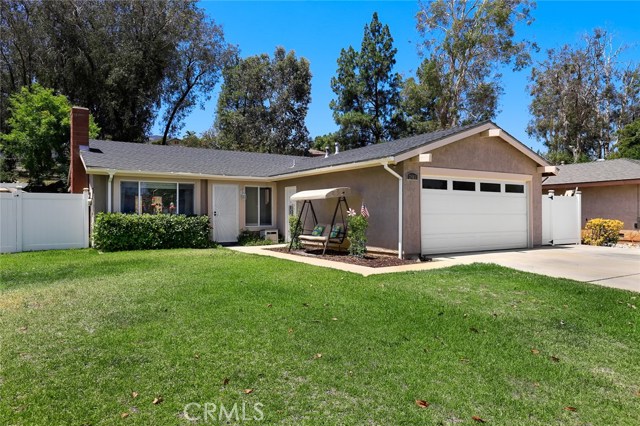 2461 Mesquite Ln, Corona, CA 92882