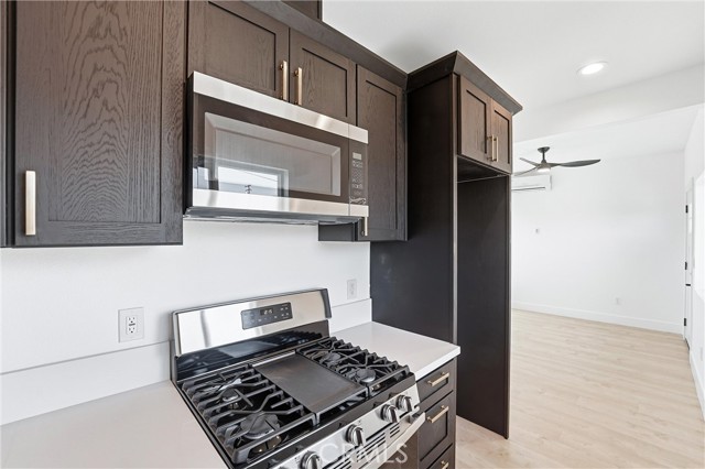 Detail Gallery Image 46 of 74 For 3519 E Colorado St, Long Beach,  CA 90814 - – Beds | – Baths