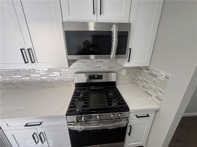 Detail Gallery Image 21 of 46 For 22111 Newport Ave #62,  Grand Terrace,  CA 92313 - 3 Beds | 2 Baths