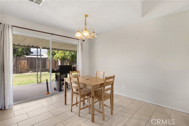 Detail Gallery Image 9 of 30 For 2001 Washington Ave, San Jacinto,  CA 92583 - 2 Beds | 2 Baths