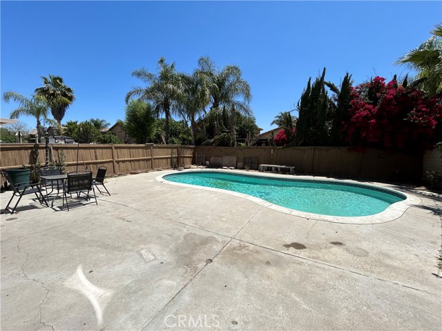 Detail Gallery Image 35 of 37 For 2221 Flash Ct, Perris,  CA 92571 - 5 Beds | 2/1 Baths