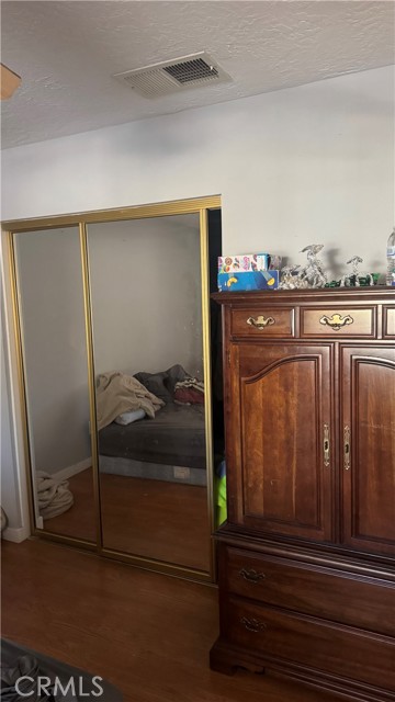 Detail Gallery Image 19 of 37 For 14327 Rodeo Dr, Victorville,  CA 92395 - 5 Beds | 3 Baths