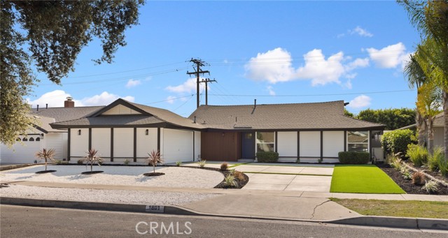 Detail Gallery Image 1 of 1 For 1801 Stanley Ave, Placentia,  CA 92870 - 4 Beds | 2 Baths
