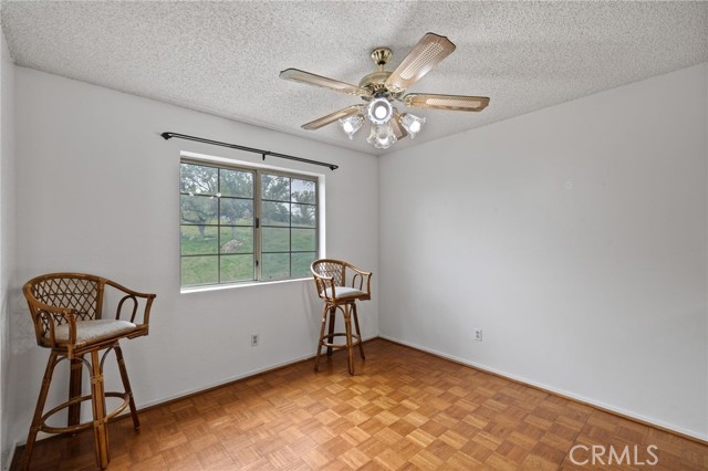 Detail Gallery Image 36 of 63 For 18520 Glenview Ct, Tehachapi,  CA 93561 - 3 Beds | 3/1 Baths