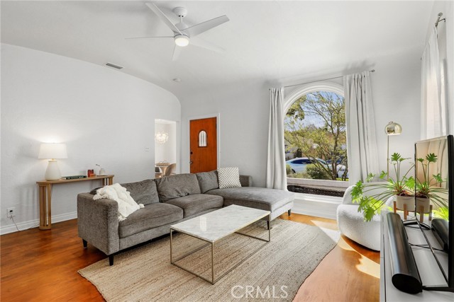 Detail Gallery Image 14 of 34 For 6042 Gundry Ave, Long Beach,  CA 90805 - 2 Beds | 1 Baths