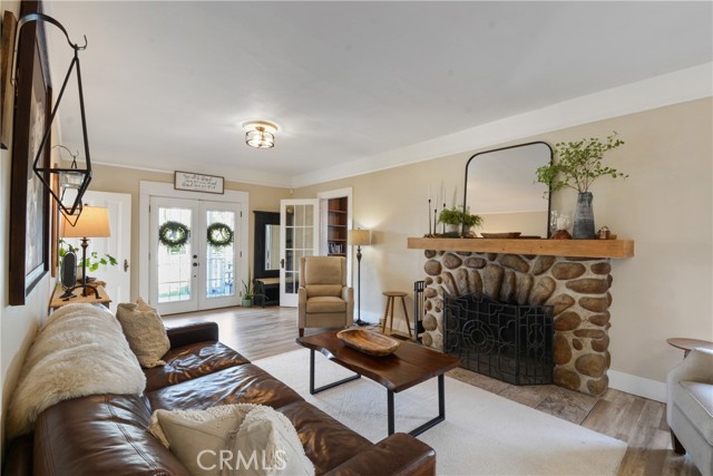 Detail Gallery Image 10 of 47 For 1033 W Palm Ave, Redlands,  CA 92373 - 5 Beds | 3 Baths