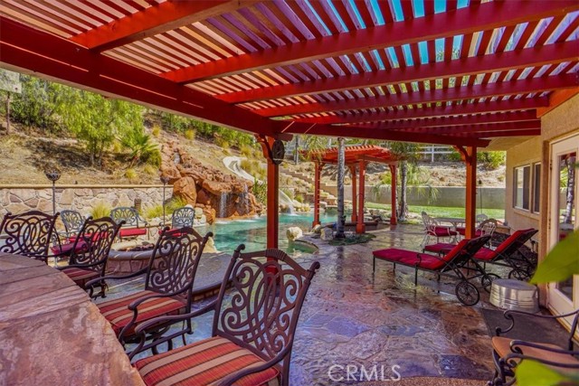 Detail Gallery Image 34 of 42 For 15355 Michael Crest, Canyon Country,  CA 91387 - 5 Beds | 3/1 Baths