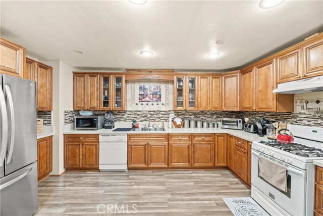 Detail Gallery Image 21 of 60 For 2964 Silver Oak Way, Hemet,  CA 92545 - 3 Beds | 2 Baths