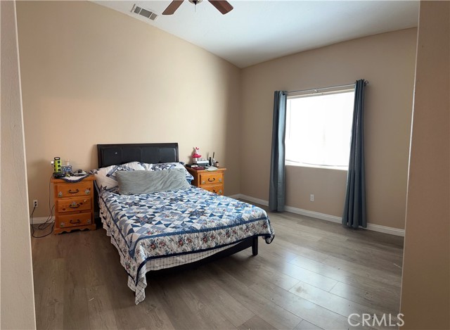 Detail Gallery Image 19 of 27 For 16312 Molino, Victorville,  CA 92395 - 3 Beds | 2 Baths