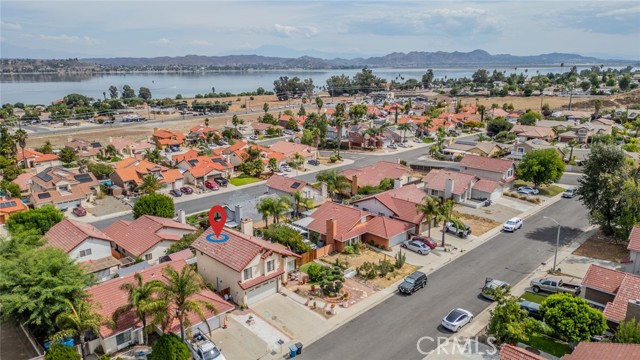 Detail Gallery Image 25 of 26 For 15690 Shadow Mountain Ln, Lake Elsinore,  CA 92530 - 3 Beds | 2 Baths