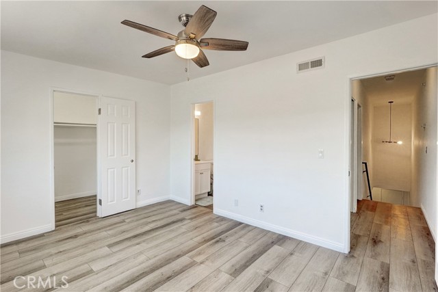 Detail Gallery Image 17 of 25 For 7809 N via Foggia, Burbank,  CA 91504 - 2 Beds | 3 Baths