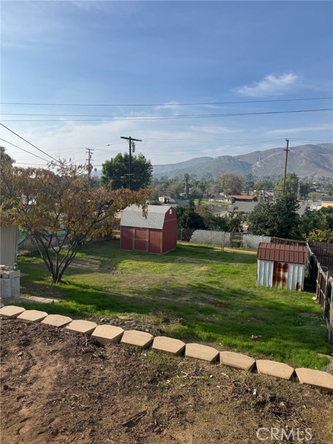 3475 Skylane, Jurupa Valley CA: https://media.crmls.org/medias/d4e87f1c-37c5-4e98-8b52-eacdea526954.jpg