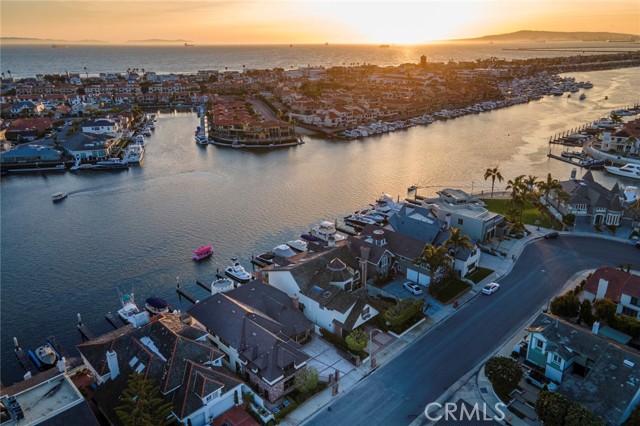 Detail Gallery Image 63 of 65 For 3342 Venture Dr, Huntington Beach,  CA 92649 - 4 Beds | 4/1 Baths