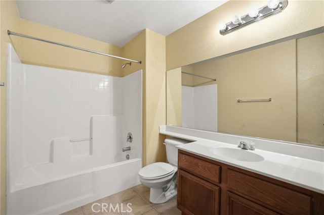 Detail Gallery Image 21 of 25 For 25868 Iris Ave #B,  Moreno Valley,  CA 92551 - 2 Beds | 2/1 Baths