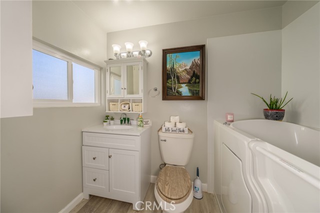 Detail Gallery Image 21 of 32 For 16066 33rd Ave, Clearlake,  CA 95422 - 3 Beds | 2/1 Baths