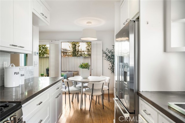 Detail Gallery Image 7 of 26 For 1741 Tustin Ave 5c,  Costa Mesa,  CA 92627 - 3 Beds | 2 Baths