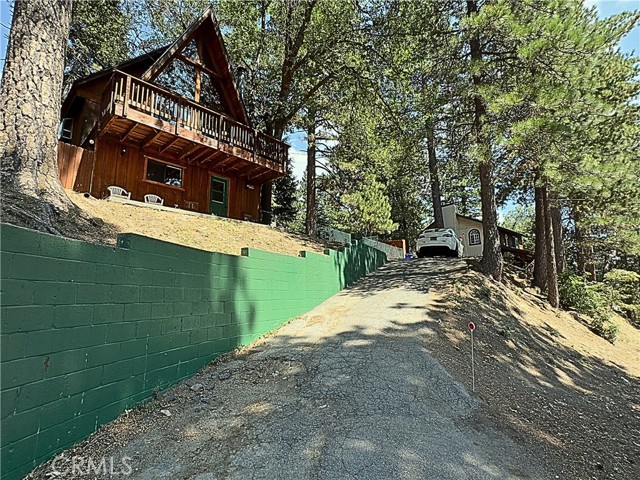 31450 Ocean View Drive, Running Springs CA: https://media.crmls.org/medias/d4ebd36c-a146-4327-920e-ce3b42dbf072.jpg