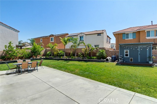 Detail Gallery Image 7 of 30 For 4989 River Ash Way, Fontana,  CA 92336 - 3 Beds | 2/1 Baths
