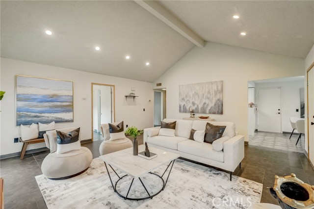 Detail Gallery Image 1 of 1 For 2026 E Yale St #B,  Ontario,  CA 91764 - 2 Beds | 1 Baths