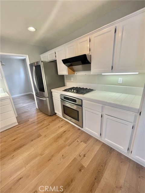 Detail Gallery Image 4 of 16 For 11174 Corsica Ct, Rancho Cucamonga,  CA 91730 - 3 Beds | 2/1 Baths