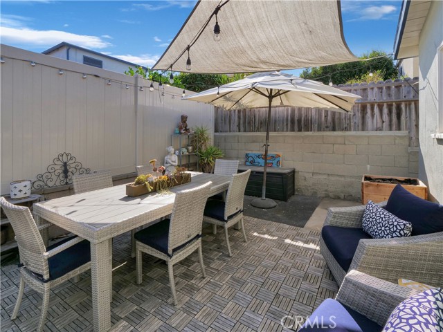 1714 Belmont Lane, Redondo Beach, California 90278, 3 Bedrooms Bedrooms, ,1 BathroomBathrooms,Residential,Sold,Belmont,PV21205045