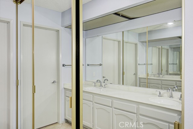Detail Gallery Image 20 of 28 For 3510 Bahia Blanca 3c,  Laguna Woods,  CA 92637 - 2 Beds | 2 Baths