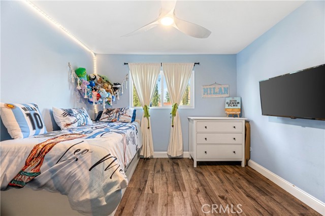 Detail Gallery Image 33 of 52 For 18146 Oxnard #48,  Tarzana,  CA 91356 - 3 Beds | 2/1 Baths