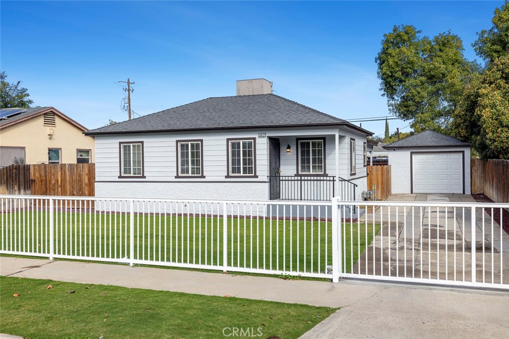 3617 E Hammond Avenue