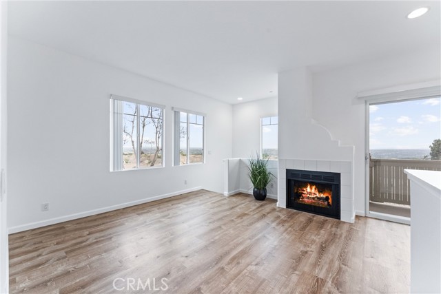Detail Gallery Image 4 of 22 For 62 Sobrante, Aliso Viejo,  CA 92656 - 2 Beds | 2 Baths