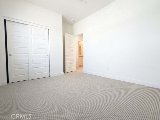 4284 S Heather Privado, Ontario CA: https://media.crmls.org/medias/d4f14aea-4b8d-4790-8ed8-6cc1c18f7c62.jpg