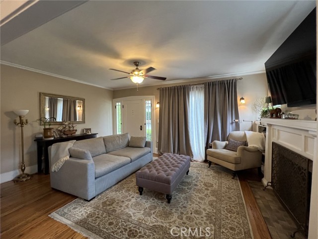 Detail Gallery Image 6 of 26 For 1649 N Mar Vista Ave, Pasadena,  CA 91104 - 2 Beds | 1 Baths