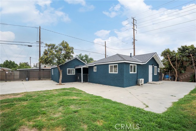 786 W E St, Colton, CA 92324