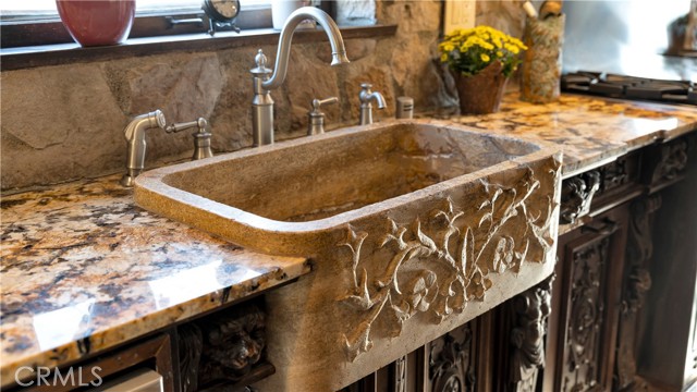 Detail Gallery Image 31 of 70 For 2510 N Park Bld, Santa Ana,  CA 92706 - 4 Beds | 2/1 Baths