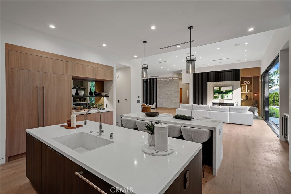 D4F5Daa2 B0C7 4A0C 8D0E 2B3A83Dbbc2D 17040 Mooncrest Drive, Encino, Ca 91436 &Lt;Span Style='BackgroundColor:transparent;Padding:0Px;'&Gt; &Lt;Small&Gt; &Lt;I&Gt; &Lt;/I&Gt; &Lt;/Small&Gt;&Lt;/Span&Gt;