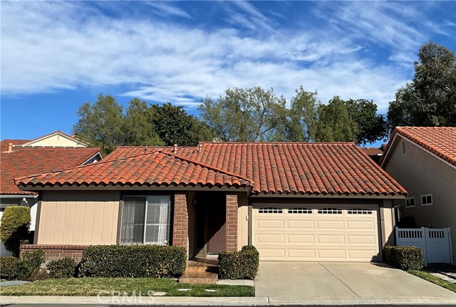 MLS# OC23011682