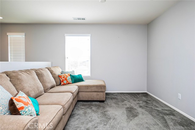 Detail Gallery Image 25 of 49 For 4788 Condor, Fontana,  CA 92336 - 3 Beds | 2/1 Baths