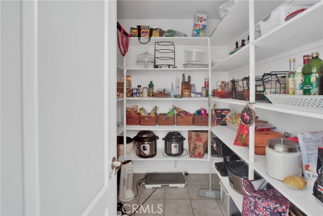 7330 Smoke Tree Road, Phelan CA: https://media.crmls.org/medias/d4f637f1-8e33-4fbd-bd96-794bedfb3d0c.jpg