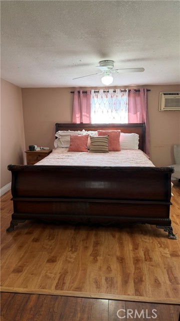 Detail Gallery Image 17 of 32 For 10900 Goss, Sun Valley,  CA 91352 - 4 Beds | 2 Baths