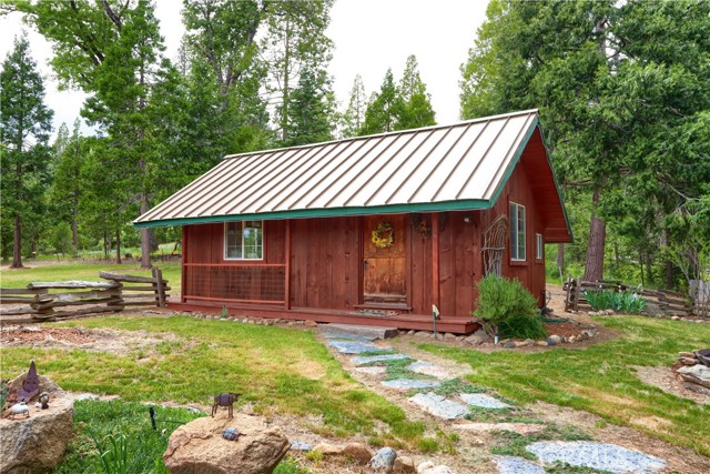 Detail Gallery Image 24 of 69 For 7072 Cranes Nest Rd, Mariposa,  CA 95338 - 1 Beds | 1 Baths