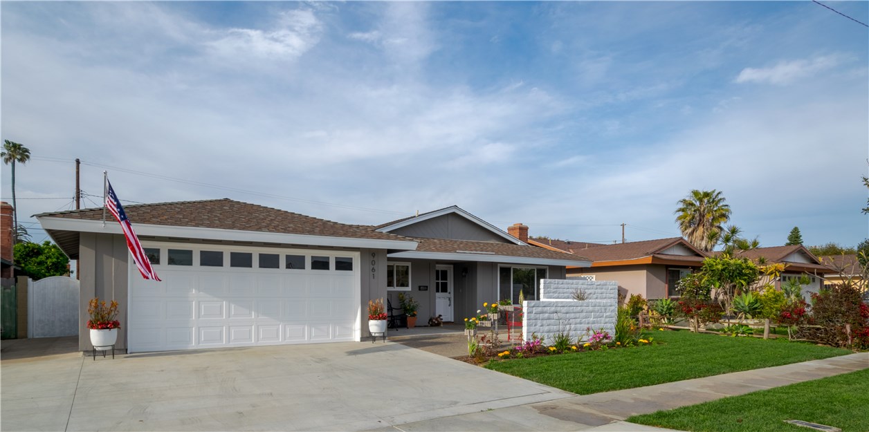 9061 Swallow Ave, Fountain Valley, CA 92708