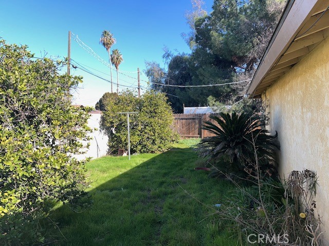 628 Andrea Avenue, Bakersfield, California 93307, 3 Bedrooms Bedrooms, ,2 BathroomsBathrooms,Residential,For Sale,628 Andrea Avenue,CRFR24022394