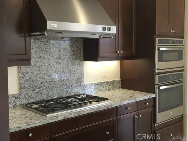 Detail Gallery Image 4 of 8 For 158 Cloudbreak, Irvine,  CA 92618 - 4 Beds | 4 Baths