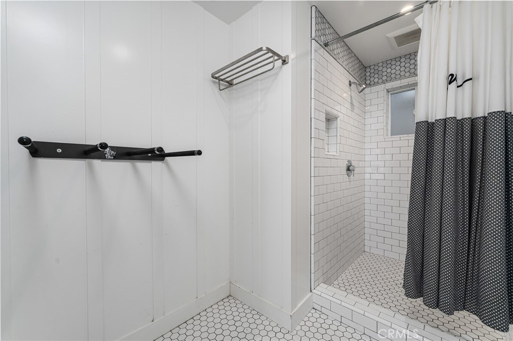 MLS #OC25141855 img 25