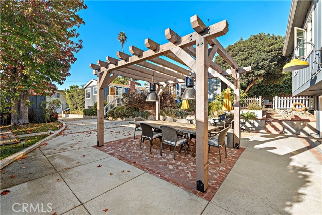 235 Cajon Street, Laguna Beach CA: https://media.crmls.org/medias/d4f8281b-3497-4a0b-9e2b-1d82d6095689.jpg