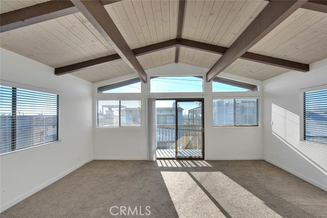 Detail Gallery Image 6 of 20 For 833 Monterey Bld, Hermosa Beach,  CA 90254 - 2 Beds | 2 Baths